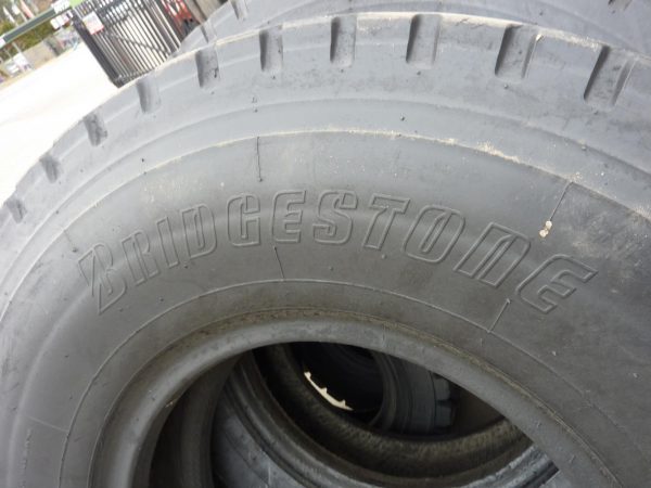 Opona używana przemysłowa 385/95R25 14.00R25 BRIDGESTONE V STEEL VHS 500zł W2463 - obrazek 4