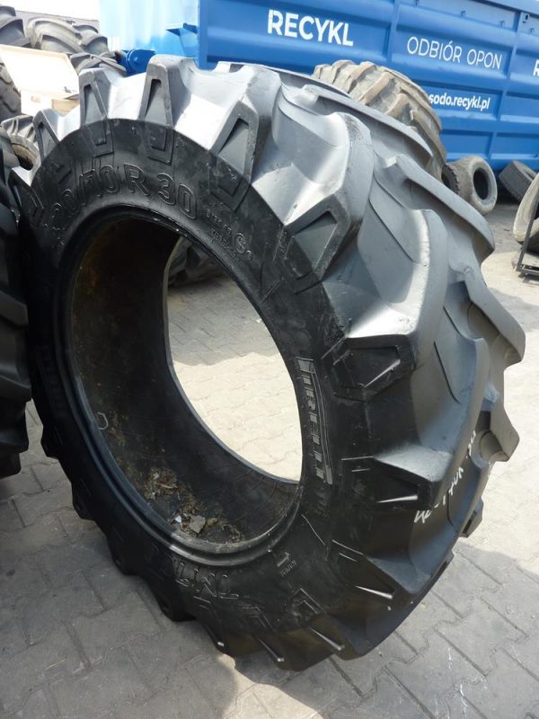 2 x Opona używana rolnicza 420/70R30 PIRELLI TM700 900zł. W2601 - obrazek 2