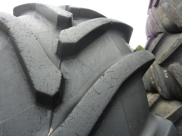 Opona używana rolnicza 800/70R32 TRELLEBORG TM3000; 4800zł. W2726 - obrazek 7