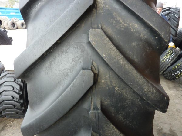 2 x Opona używana rolnicza 650/85R38 MICHELIN MACHXBIB 3950zł W2394 - obrazek 5