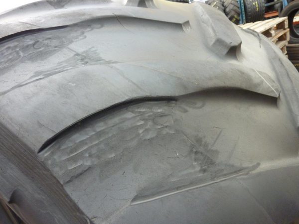 Opona używana rolnicza 1050/50R32 MICHELIN MEGAXBIB 1000zł W633 - obrazek 6