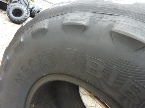 Opona używana rolnicza 1050/50R32 MICHELIN MEGAXBIB 1000zł W633 - obrazek 8