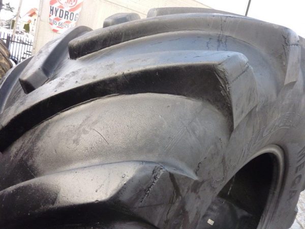 2x Opona używana rolnicza 1050/50R32 MICHELIN MEGAXBIB 5400zł W1593 - obrazek 5