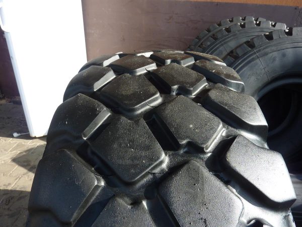 4 x Opona używana przemysłowa 395/85R20 MICHELIN XZL 875zł W2771 - obrazek 6