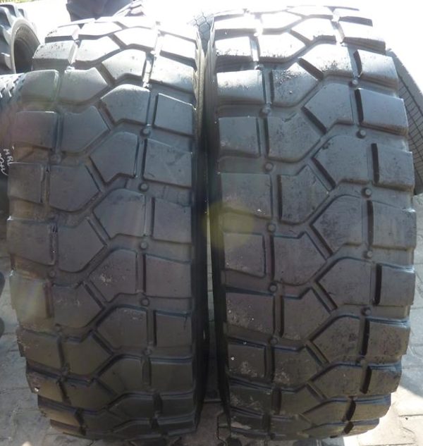 2x Opona używana przemysłowa 395/85R20 PIRELLI PS22 PISTA 700zł W2776