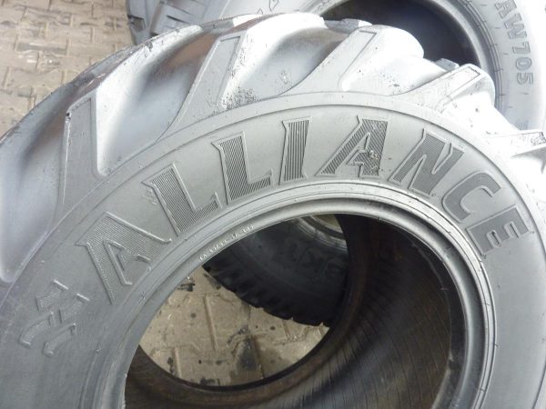 2 x Opona używana rolnicza 450/55-17 ALLIANCE A221; 450zł W2784 - obrazek 2