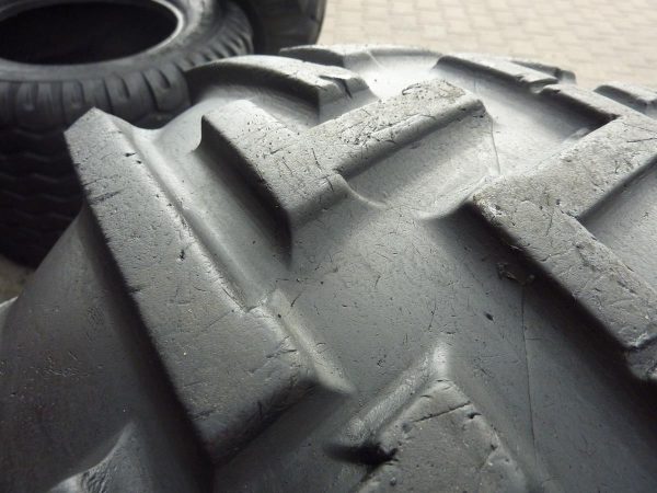 2 x Opona używana rolnicza 450/55-17 ALLIANCE A221; 450zł W2784 - obrazek 8