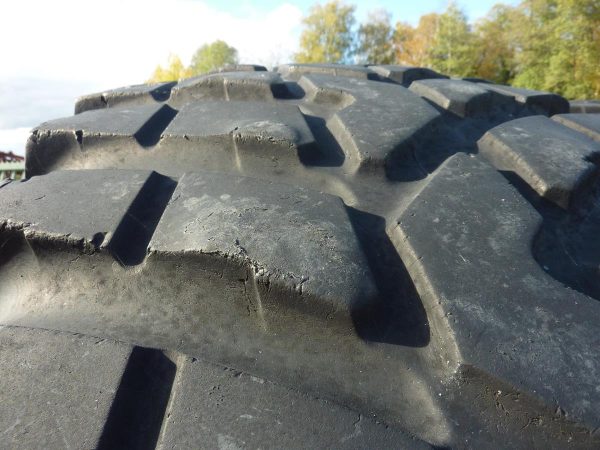2 x Opona używana rolnicza 540/80R38 20,8R38 NOKIAN TRI 2; 1400zł W2808 - obrazek 8