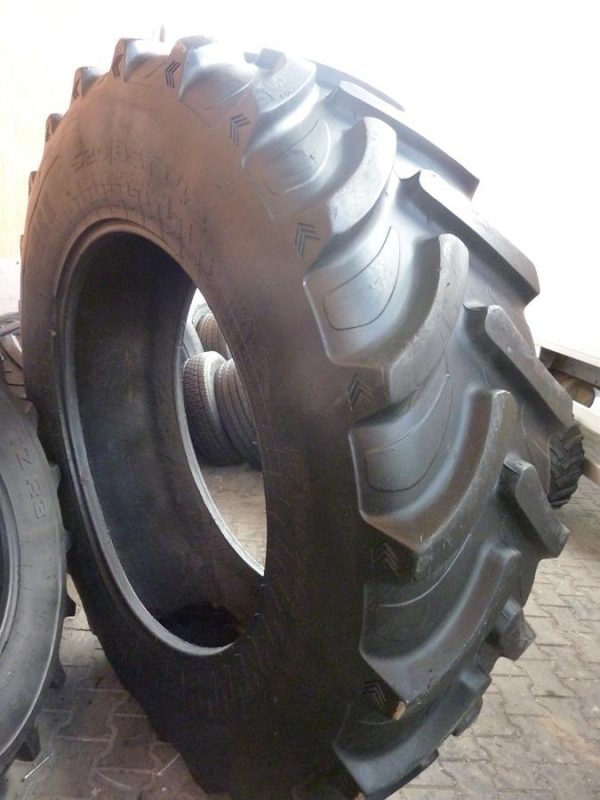 Opona używana rolnicza 520/85R42 20,8R42 ALLIANCE FARMPRO 85; 2200zł W2817 - obrazek 3