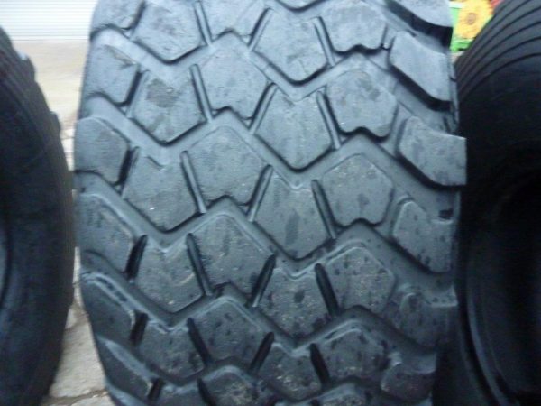 2 x Opona używana przemysłowa 24R21 MICHELIN XZL 1150zł W1090 - obrazek 4