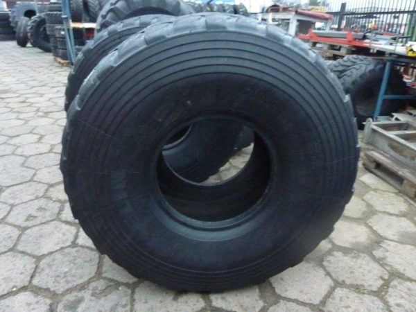 2 x Opona używana przemysłowa 24R21 MICHELIN XZL 1150zł W1090 - obrazek 2