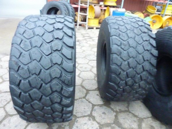 2 x Opona używana przemysłowa 24R21 MICHELIN XZL 1150zł W1090