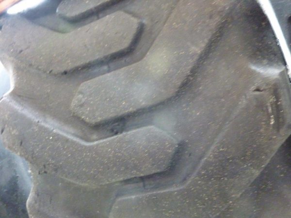Opona używana przemysłowa 15-19,5 FIRESTONE SUPER TRACTION 300zł W1165 - obrazek 7