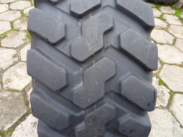 Opona używana przemysłowa 405/70R18 FIRESTONE DURAFORCE UTILITY 1000zł W1991 - obrazek 3