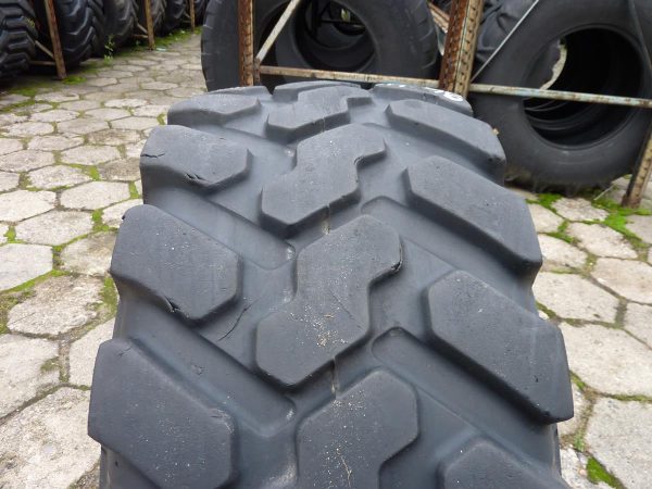 Opona używana przemysłowa 405/70R18 FIRESTONE DURAFORCE UTILITY 1000zł W1991 - obrazek 4