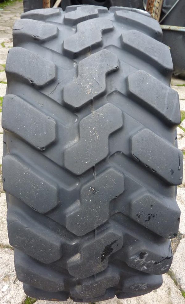 Opona używana przemysłowa 405/70R18 FIRESTONE DURAFORCE UTILITY 1000zł W1991