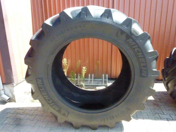 2 x Opona używana rolnicza 710/60R42 MICHELIN XEOBIB 1900zł W1343 - obrazek 2