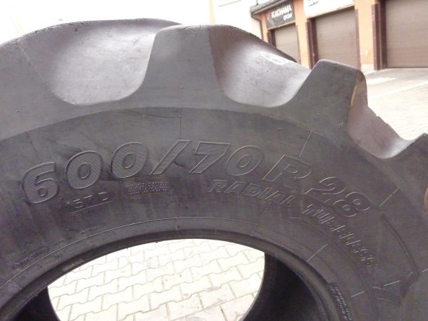 2 x Opona używana rolnicza 600/70R28 MICHELIN MACH BIB 1200zł W2193 - obrazek 5
