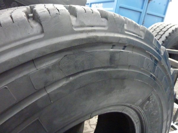 Opona używana przemysłowa 17,5R25 TECHKING SNOWKING 1200zł W2206 - obrazek 8