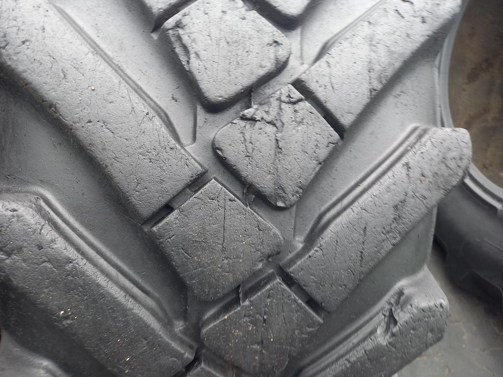 2 x Opona używana przemysłowa 405/70-24 16/70-24 SOLIDEAL MPT 1900zł W5086 - obrazek 5