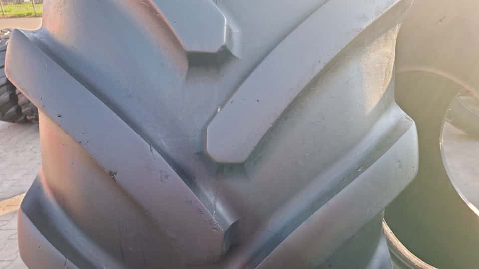 2x Opona używana rolnicza 710/85R38 MICHELIN AXIO BIB 4900zł W1398 - obrazek 12