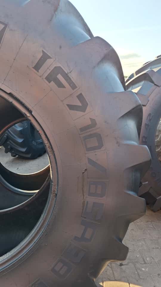 2x Opona używana rolnicza 710/85R38 MICHELIN AXIO BIB 4900zł W1398 - obrazek 14