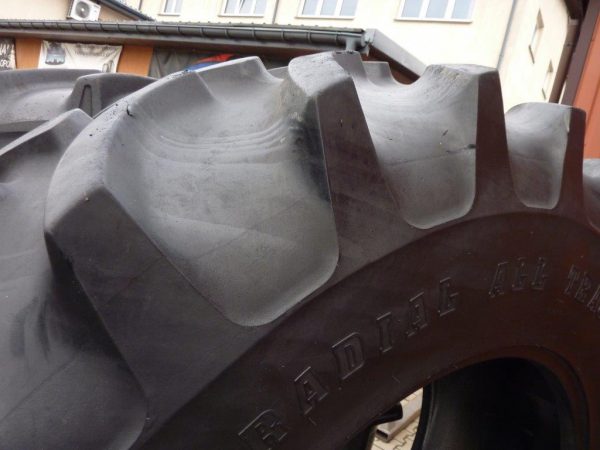 Opona używana rolnicza 20,8R38 FIRESTONE ALL TRACTION 2200zł W1435 - obrazek 4