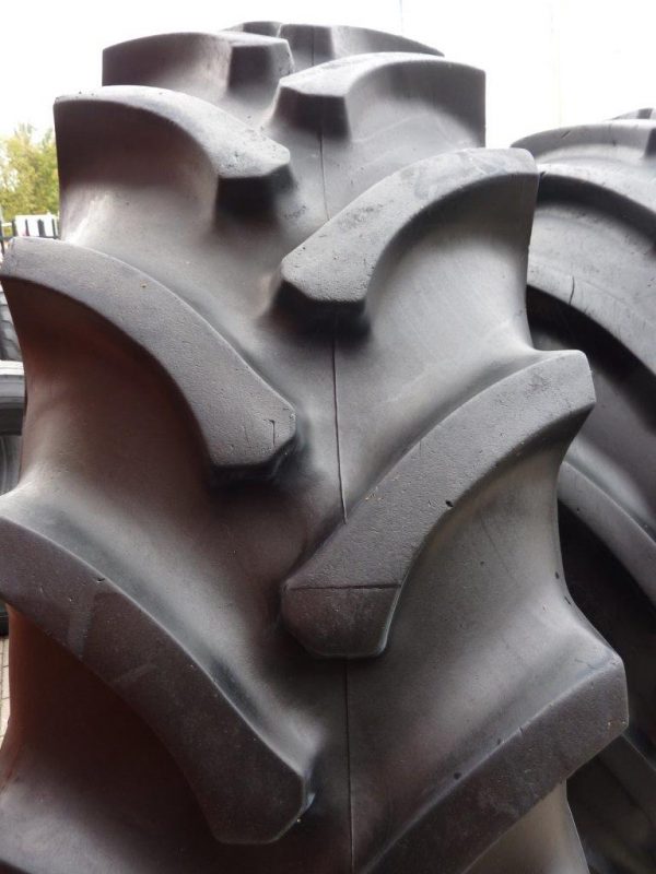Opona używana rolnicza 20,8R38 FIRESTONE ALL TRACTION 2200zł W1435 - obrazek 7