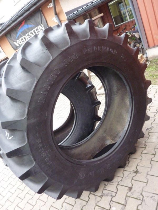 Opona używana rolnicza 20,8R38 FIRESTONE ALL TRACTION 2200zł W1435 - obrazek 2