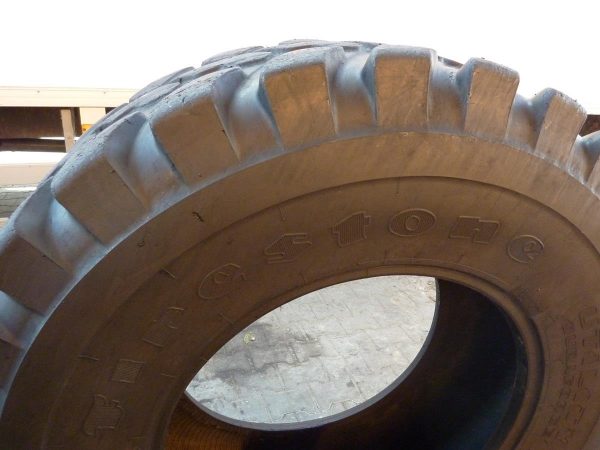 Opona używana przemysłowa 440/80R28 FIRESTONE 1100zł W2379 - obrazek 3