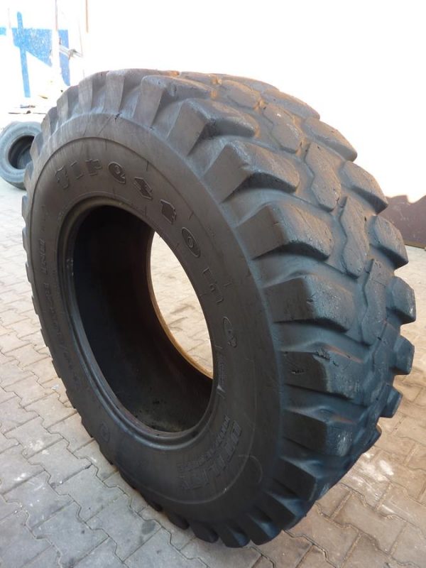 Opona używana przemysłowa 440/80R28 FIRESTONE 1100zł W2379 - obrazek 2