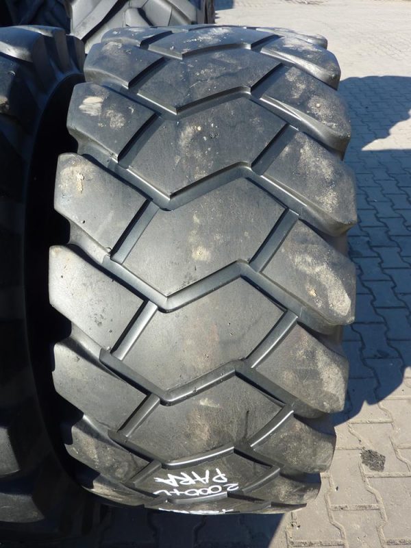 2 x Opona używana przemysłowa 500/70R24 FIRESTONE DURAFORCE 500zł W2429 - obrazek 3