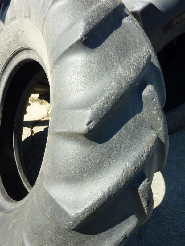 Opona używana przemysłowa 12,75-24 GOODYEAR SUPER GRIP 300zł W383 - obrazek 4