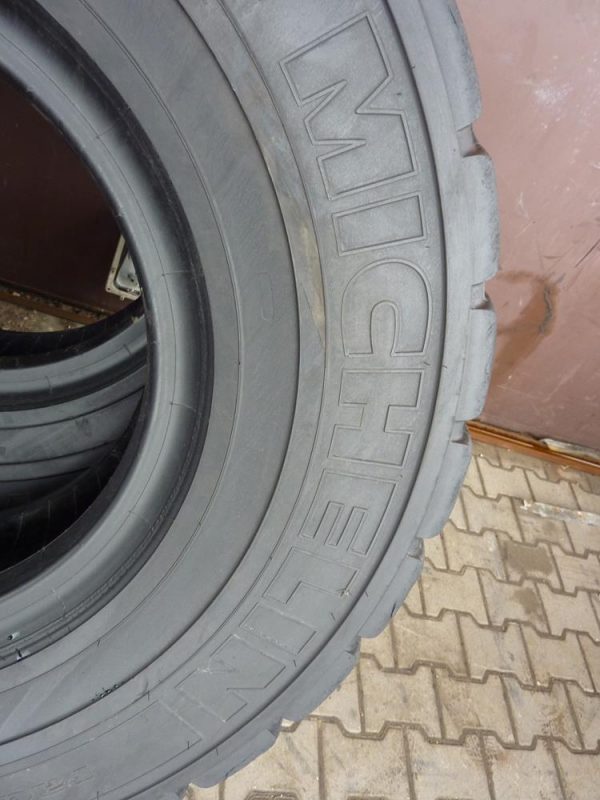 2 x Opona używana przemysłowa 14.00R24 MICHELIN XZM STABIL X 1000zł W2475 - obrazek 6