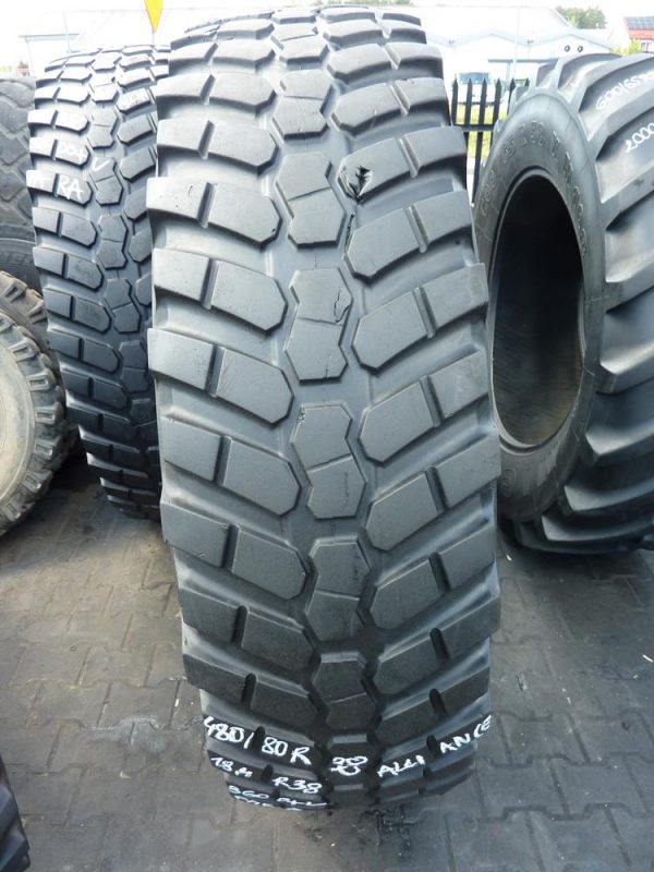 2x Opona używana rolnicza 480/80R38 18.4R38 ALLIANCE MULTICUSE 550 1500zł W2565 - obrazek 4
