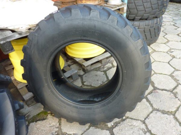 Opona używana przemysłowa 405/70R24 DUNLOP SP T9; 900zł W667 - obrazek 2