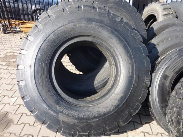 4 x Opona używana przemysłowa 14.00R24 BRIDGESTONE CONTAIN HANDLER SS 599zł W1616 - obrazek 4