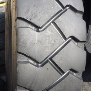 4 x Opona używana przemysłowa 14,00R24 BRIDGESTONE CONTAINER HANDLER SS 599zł W1631
