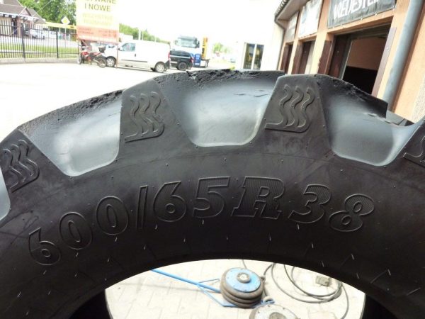 Opona używana rolnicza 600/65R38 BKT AGRI MAX 1400zł W850 - obrazek 11