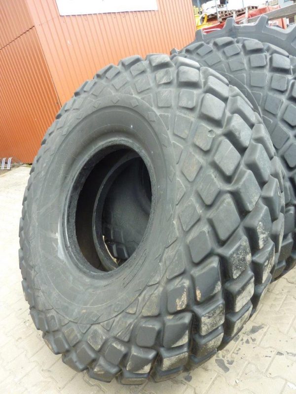 2 x Opona używana przemysłowa 21.00-29 GOODYEAR EARTH MOVER 2700zł W854 - obrazek 2