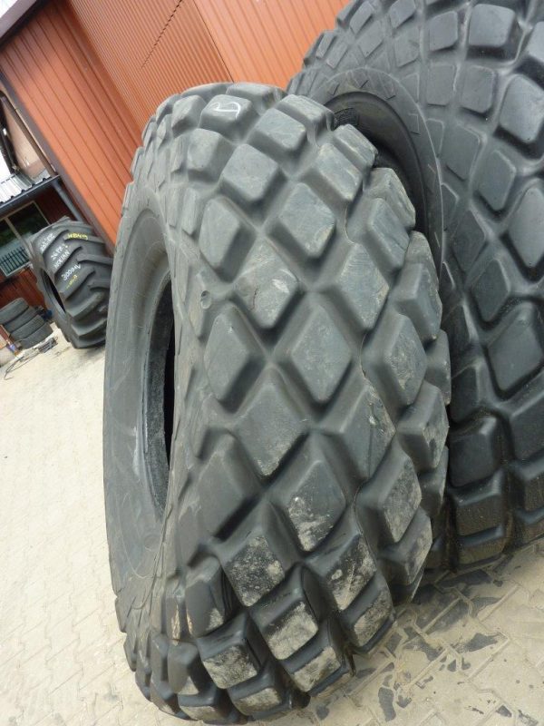 2 x Opona używana przemysłowa 21.00-29 GOODYEAR EARTH MOVER 2700zł W854 - obrazek 3