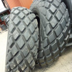 2 x Opona używana przemysłowa 21.00-29 GOODYEAR EARTH MOVER 2700zł W854