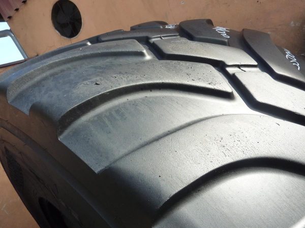 Opona używana rolnicza 800/60R32 TRELLEBORG TWIN AMPT 3500zł W2821 - obrazek 7