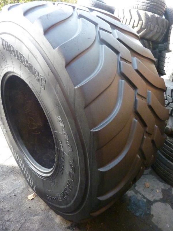 Opona używana rolnicza 800/60R32 TRELLEBORG TWIN AMPT 3500zł W2821 - obrazek 3
