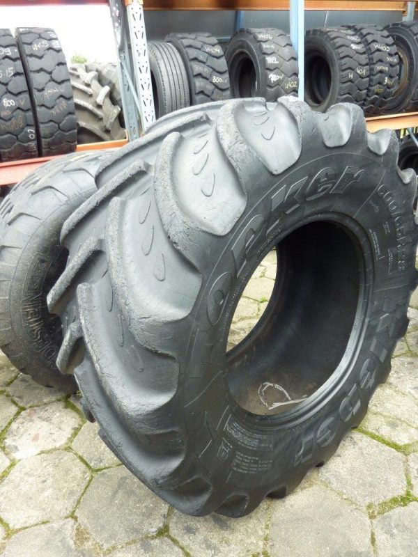 Opona używana rolnicza 600/65R28 KLEBER TOPKER 1300zł W897 - obrazek 2