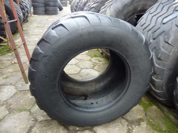 Opona używana rolnicza 620/40R22,5 VREDESTEIN FLOTATION PRO 1800zł W2838 - obrazek 2
