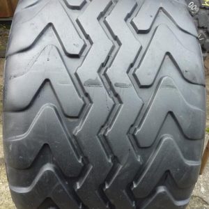 Opona używana rolnicza 620/40R22,5 VREDESTEIN FLOTATION PRO 1800zł W2838