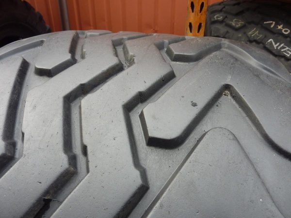 Opona używana rolnicza 620/40R22,5 VREDESTEIN FLOTATION PRO 1800zł W2838 - obrazek 7