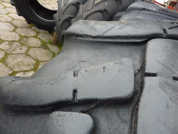 2x Opona używana przemysłowa 15,5/80-24 SOLIDEAL TRACTION MASTER 1100zł. W4043 - obrazek 11