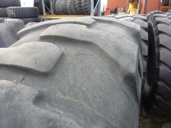 Opona używana przemysłowa 18,4-26 HAULKING INDUSTRIAL LUG 800zł W2842 - obrazek 6
